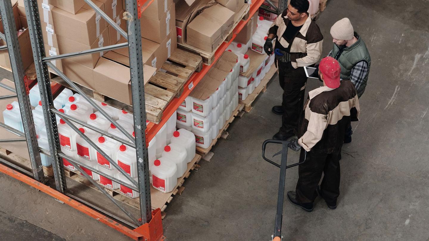 Team checking inventory in a warehouse